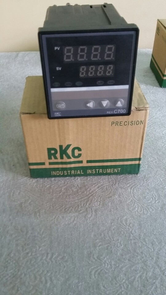 Đồng hồ nhiệt RKC